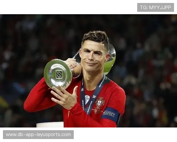 本菲卡准备以C罗式的进球本能打造新一代锋线核心