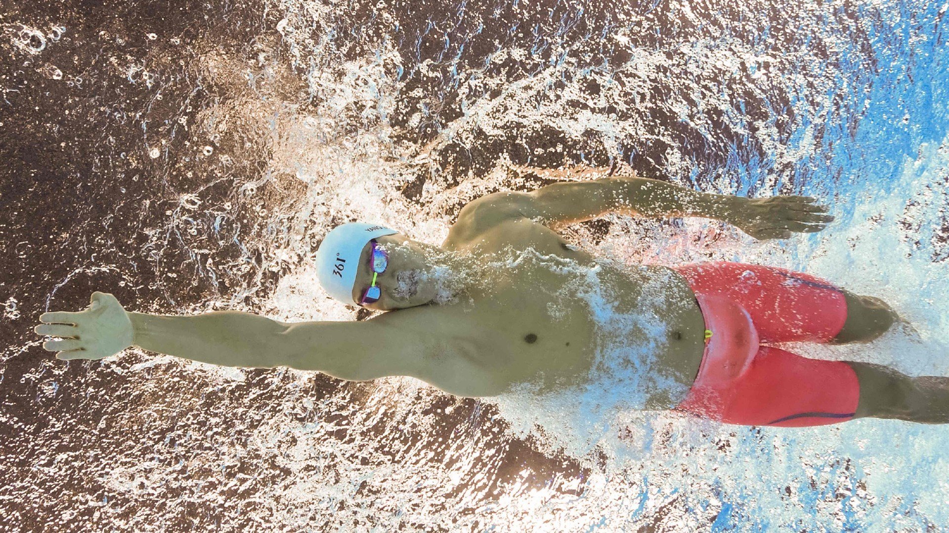 乐鱼官网-中国篮球的梦想激励年轻一代，篮球运动员梦想